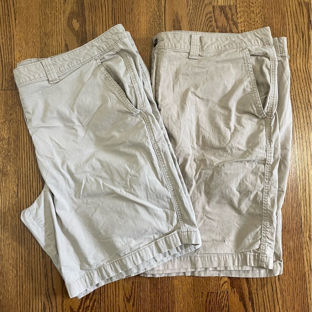 Magellan Outdoors 2 pair Men's Khaki Shorts Size 42